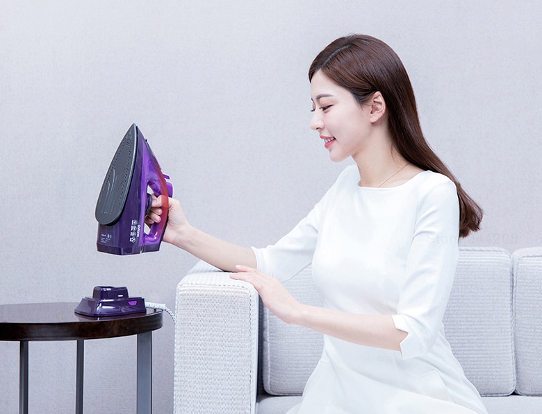 Cordless Electric Steam Iron for garment Steam Generator road irons ironing Multifunction Adjustable